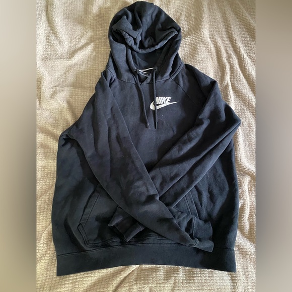 Black Nike hoodie - Picture 1 of 3